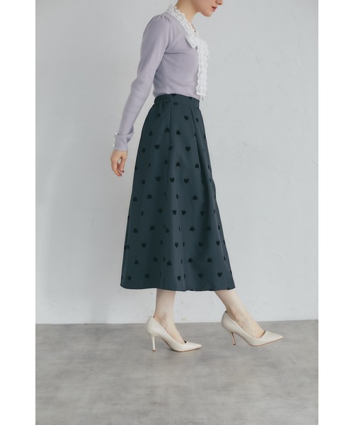 tocco closet(トッコ クローゼット)の「【ZOZO限定】ポケット付きフロッキーハートフレアスカート(スカート・レディース・グレー/ブラック・M)」の21枚目の写真