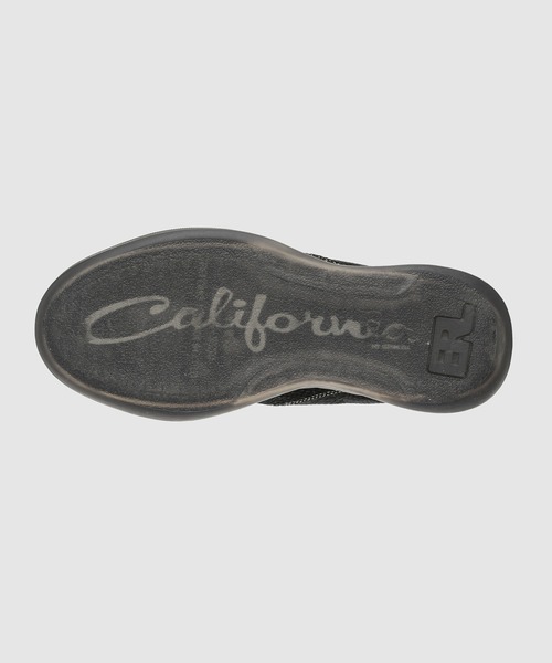 ERL(イーアールエル)の「UNISEX CORDUROY COUPE SNEAKERS(スニーカー・メンズ・ダークブラック・9/10)」の3枚目の写真