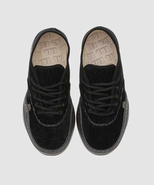 ERL(イーアールエル)の「UNISEX CORDUROY COUPE SNEAKERS(スニーカー・メンズ・ダークブラック・9/10)」の5枚目の写真