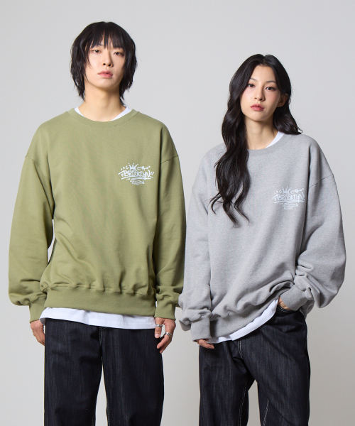 UNKNOWN PLANET(アンノウンプラネット)の「プラネットブルックリン スウェットシャツ 2カラー(スウェット・レディース・グレー/オリーブ・FREE)」の3枚目の写真