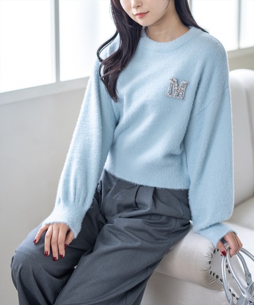 CLEAR BASIC（クリアベーシック）の「ビジューニットトップス[大人 フェミニン 上品 着回し抜群]（ニット/セーター・レディース・オフホワイト/ブラック/サックスブルー・F）」の3枚目の写真