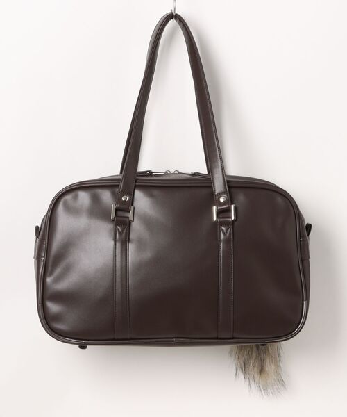 GYDA(ジェイダ)の「【GYDA/ジェイダ】 ファーチャーム付き合皮スクールボストンバッグ(ボストンバッグ・レディース・ブラウン/ブラック・FREE)」の3枚目の写真