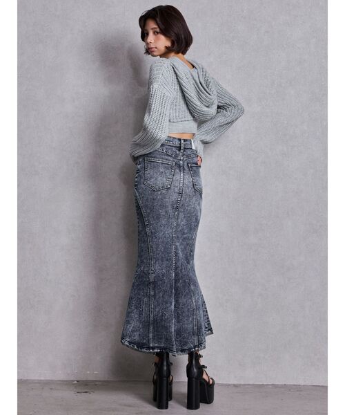 GYDA(ジェイダ)の「ハイウエストHEM LACEマーメイドデニムスカート(デニムスカート・レディース・インディゴブルー/ライトブルー・MEDIUM/SMALL/X-SMALL)」の5枚目の写真