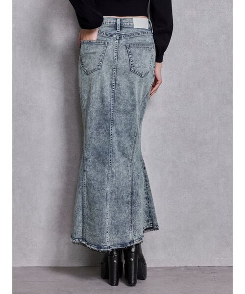 GYDA(ジェイダ)の「ハイウエストHEM LACEマーメイドデニムスカート(デニムスカート・レディース・インディゴブルー/ライトブルー・MEDIUM/SMALL/X-SMALL)」の11枚目の写真