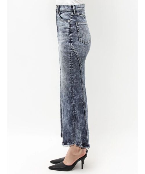 GYDA(ジェイダ)の「ハイウエストHEM LACEマーメイドデニムスカート(デニムスカート・レディース・インディゴブルー/ライトブルー・MEDIUM/SMALL/X-SMALL)」の13枚目の写真