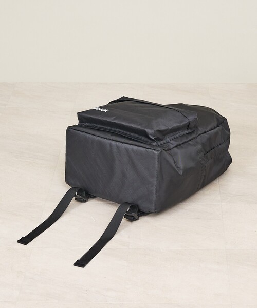 NANGA(ナンガ)の「【NANGA / ナンガ】エコパック UR デイバッグ/20L/N2542-3M306Z(バックパック/リュック・メンズ・カーキ/ブラック・フリー)」の17枚目の写真