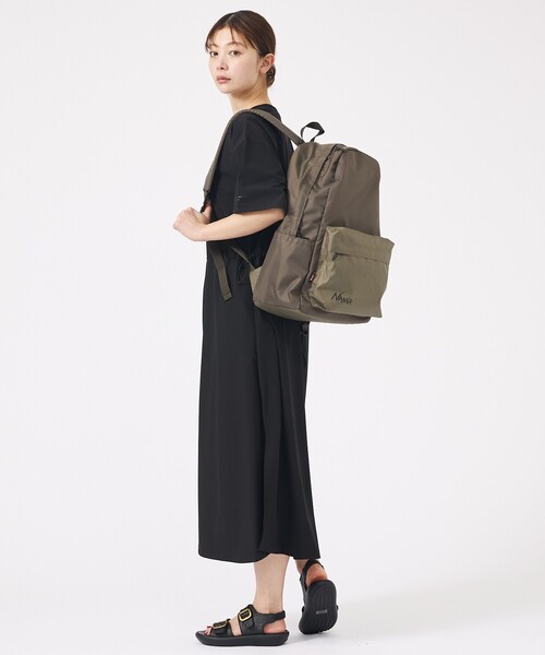 NANGA(ナンガ)の「【NANGA / ナンガ】エコパック UR デイバッグ/20L/N2542-3M306Z(バックパック/リュック・メンズ・カーキ/ブラック・フリー)」の12枚目の写真