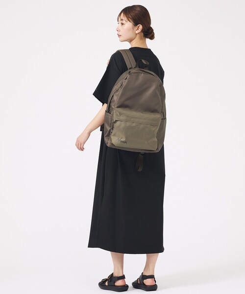 NANGA(ナンガ)の「【NANGA / ナンガ】エコパック UR デイバッグ/20L/N2542-3M306Z(バックパック/リュック・メンズ・カーキ/ブラック・フリー)」の13枚目の写真