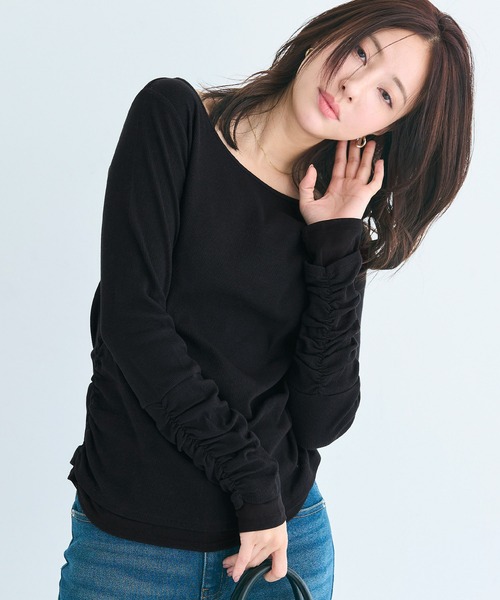 coca（coca）（コカ）の「袖シャーリングレイヤードトップス（Tシャツ/カットソー・レディース・ホワイト/ブラック・L/M/S）」の2枚目の写真