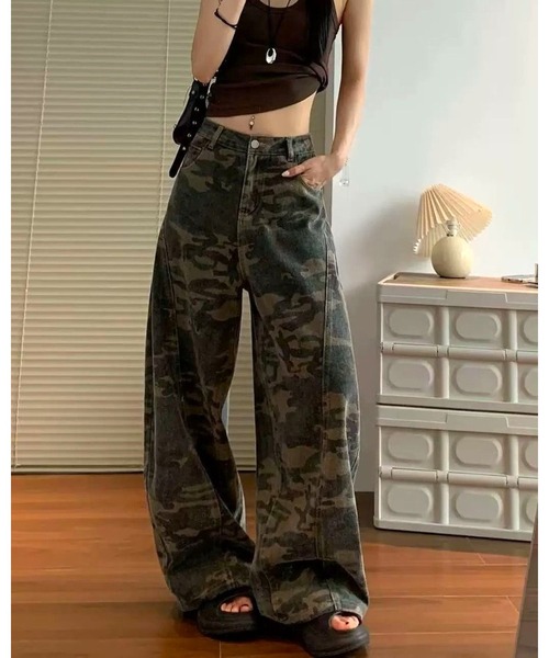 inst.ALL(インストール)の「迷彩柄ワイドルーズパンツ(その他パンツ・レディース・カーキ・S/M/L)」の5枚目の写真