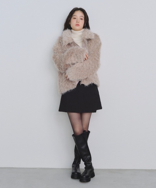 P.V.T(ピーブイティー)の「コンパクトファーコクーンブルゾン(ブルゾン・レディース・ベージュ/ブラウン・M)」の22枚目の写真