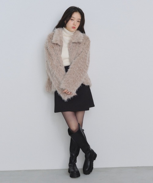 P.V.T(ピーブイティー)の「コンパクトファーコクーンブルゾン(ブルゾン・レディース・ベージュ/ブラウン・M)」の21枚目の写真