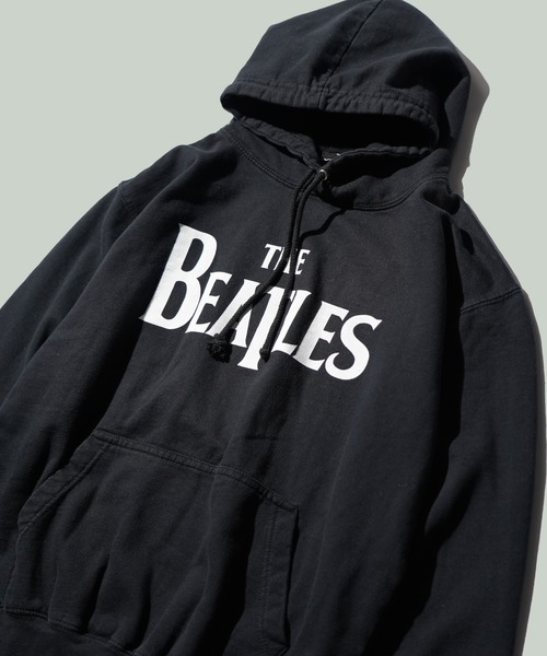 THRIFTY LOOK（スリフティールック）の「THRIFTY LOOK / スリフティールック THRIFTY "BEATLES" HOODIE ビートルズ バンドパーカー ユーズド加工（パーカー・メンズ・ブラック系その他/ブラック/ブラック系その他2・X-LARGE）」の2枚目の写真