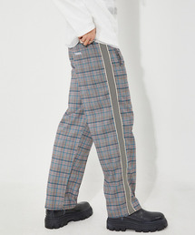 TONSIL（トンスル）の「チェックトラックパンツ（スウェットパンツ）」