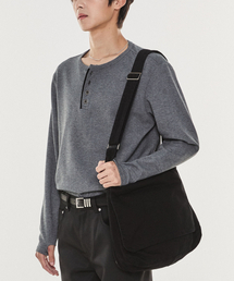 KICHUL（キチョル）の「VINTAGE WRAP BAG (BLACK)（メッセンジャーバッグ）」