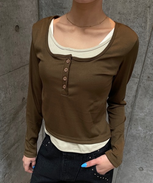ROGER AND RAW(ロジャーアンドロウ)の「配色ヘンリーネックレイヤードトップス(Tシャツ/カットソー・レディース・カーキ/ブラウン/ブラック・FREE)」の4枚目の写真