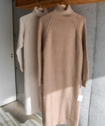 HINNA cottage（ヒナコテージ）の「ハイネックニットワンピース（ワンピース）」