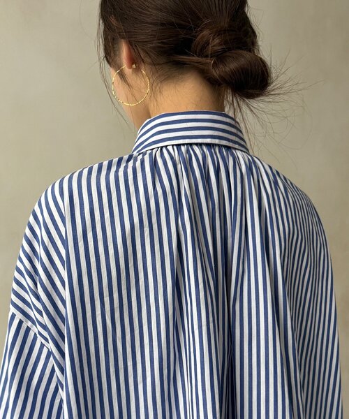 DouDou（ドゥドゥ）の「DD刺繍チュニックシャツ（シャツ/ブラウス・レディース・サックスブルー/オフホワイト/ブルー/ベージュ・FREE）」の6枚目の写真