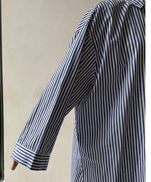 DouDou（ドゥドゥ）の「DD刺繍チュニックシャツ（シャツ/ブラウス・レディース・サックスブルー/オフホワイト/ブルー/ベージュ・FREE）」の8枚目の写真