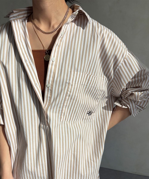 DouDou（ドゥドゥ）の「DD刺繍チュニックシャツ（シャツ/ブラウス・レディース・サックスブルー/オフホワイト/ブルー/ベージュ・FREE）」の3枚目の写真