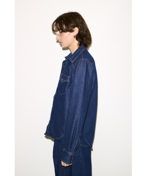 THROW by SLY（スローバイスライ）の「THROW PK LONG SLEEVE DENIM SH  ポケットロングスリーブデニムシャツ 冬服 春服（シャツ/ブラウス・レディース・ダークブルー・FREE）」の6枚目の写真