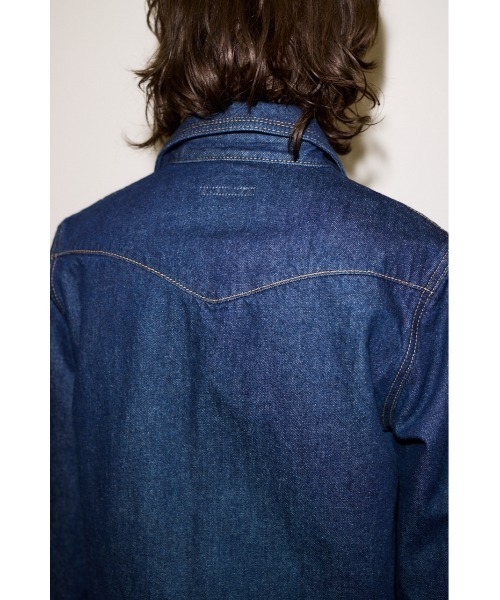 THROW by SLY（スローバイスライ）の「THROW PK LONG SLEEVE DENIM SH  ポケットロングスリーブデニムシャツ 冬服 春服（シャツ/ブラウス・レディース・ダークブルー・FREE）」の12枚目の写真