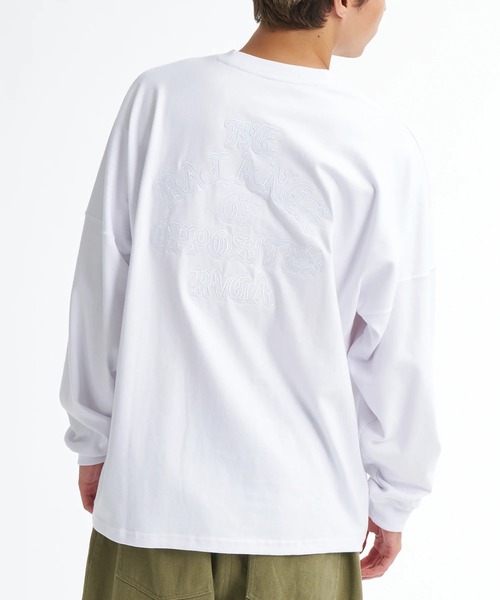 RVCA(ルーカ)の「RVCA メンズ TONE TONE OE LT ロンT 【2026年春夏モデル】/ルーカバックプリント長袖ロンT(Tシャツ/カットソー・メンズ・ホワイト/ブラック/ブラック系その他/グリーン系その他・SMALL/MEDIUM/X-LARGE/LARGE)」の9枚目の写真