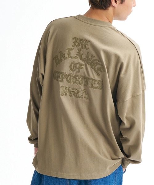 RVCA(ルーカ)の「RVCA メンズ TONE TONE OE LT ロンT 【2026年春夏モデル】/ルーカバックプリント長袖ロンT(Tシャツ/カットソー・メンズ・ホワイト/ブラック/ブラック系その他/グリーン系その他・SMALL/MEDIUM/X-LARGE/LARGE)」の21枚目の写真