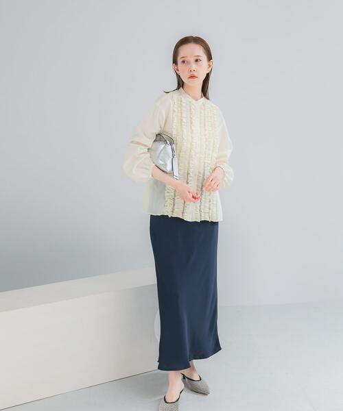 URBAN RESEARCH ROSSO WOMEN(アーバンリサーチ ロッソ)の「フロントフリルデザインブラウス(シャツ/ブラウス・レディース・ブラック/イエロー系その他/ブルー系その他・FREE)」の17枚目の写真