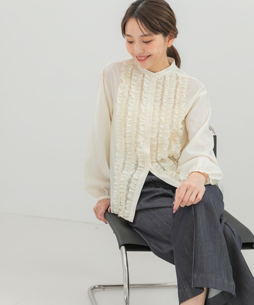 URBAN RESEARCH ROSSO WOMEN(アーバンリサーチ ロッソ)の「フロントフリルデザインブラウス(シャツ/ブラウス・レディース・ブラック/イエロー系その他/ブルー系その他・FREE)」の13枚目の写真