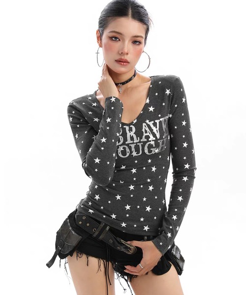 AsheKsha(アシクシャ)の「Vネック長袖スリムフィット万能トップス(Tシャツ/カットソー・レディース・ホワイト/ダークグレー・M)」の19枚目の写真