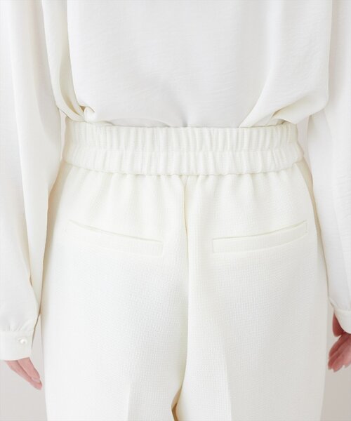 natural couture（ナチュラルクチュール）の「金釦タックワイドパンツ（その他パンツ・レディース・ライトベージュ/ブラック/オフホワイト・FREE）」の12枚目の写真