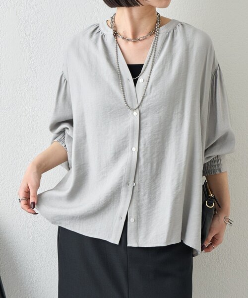 Jena espace merveilleux（ジェナ　エスパスメルヴェイユ）の「【昨年大ヒットが再登場】リネンライクスキッパーブラウス（シャツ/ブラウス・レディース・ブラック/オフホワイト/グレー・FREE）」の3枚目の写真