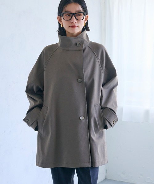 CROSS FUNCTION(クロスファンクション)の「《洗える》アクティかる テントラインミドルトレンチコート【CROSS FUNCTION/クロスファンクション】(トレンチコート・レディース・ベージュ/カーキ・M/LL/L)」の2枚目の写真