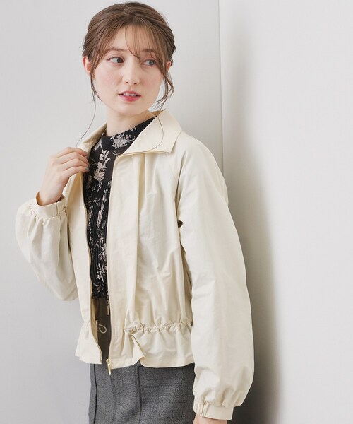 index(インデックス)の「スタンドカラーペプラムブルゾン【洗濯機OK】(ブルゾン・レディース・ネイビー/アイボリー/オレンジ系・42/40/38/36)」の4枚目の写真