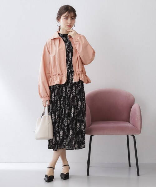 index(インデックス)の「スタンドカラーペプラムブルゾン【洗濯機OK】(ブルゾン・レディース・ネイビー/アイボリー/オレンジ系・42/40/38/36)」の9枚目の写真