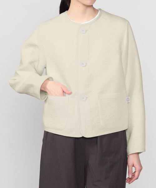 ORCIVAL(オーシバル)の「ORCIVAL | コットンポリジャカード ラウンドネックジャケット WOMEN(ノーカラージャケット・レディース・オフホワイト/ブラック・1)」の15枚目の写真