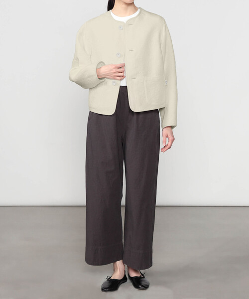 ORCIVAL(オーシバル)の「ORCIVAL | コットンポリジャカード ラウンドネックジャケット WOMEN(ノーカラージャケット・レディース・オフホワイト/ブラック・1)」の17枚目の写真