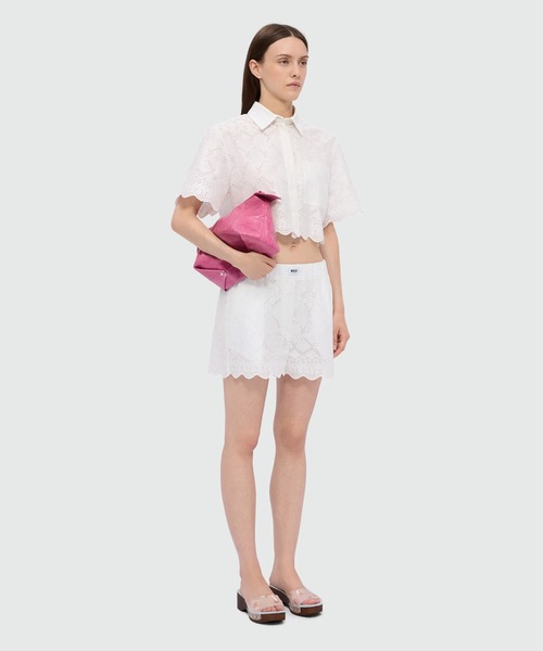 MSGM(エムエスジーエム)の「アイレットレース ポプリンショートパンツ(チノパンツ・レディース・オフホワイト・38)」の4枚目の写真