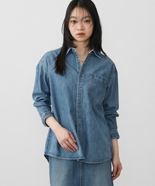 EDWIN（エドウィン）の「EDWIN エドウィン ビッグシルエット デニムシャツ（シャツ/ブラウス・レディース・ブルー/ダークインディゴブルー・LARGE/MEDIUM）」の2枚目の写真
