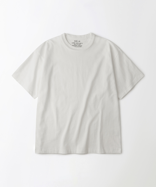 OUTSTANDING(アウトスタンディング)の「BASIC CREW NECK T-SHIRT_OFF WHITE(Tシャツ/カットソー・メンズ・その他・SMALL/MEDIUM/LARGE)」の1枚目の写真