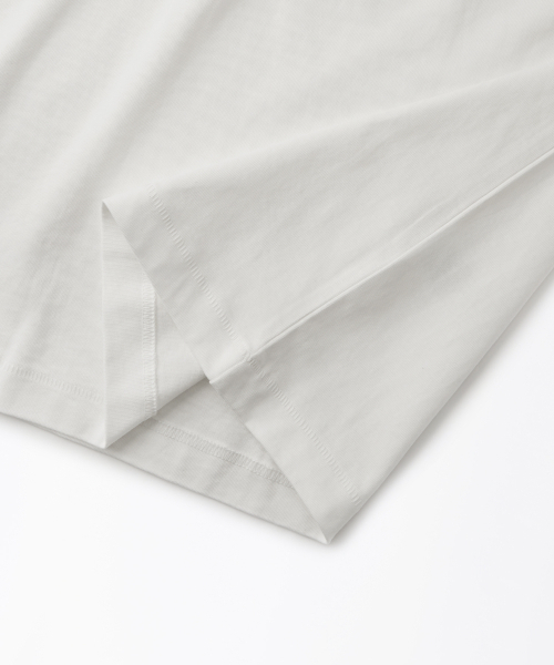 OUTSTANDING(アウトスタンディング)の「BASIC CREW NECK T-SHIRT_OFF WHITE(Tシャツ/カットソー・メンズ・その他・SMALL/MEDIUM/LARGE)」の6枚目の写真