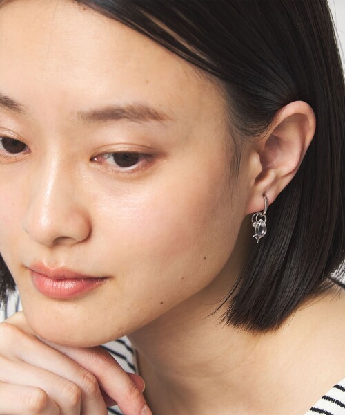 green label relaxing（グリーンレーベルリラクシング）の「4WAY パーツミックス フープ イヤリング（イヤリング・レディース・シルバー/ゴールド・FREE）」の3枚目の写真
