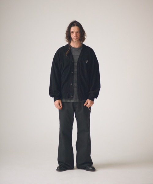ADAM PATEK(アダムパテック)の「ADAMPATEK/washed cotton pile raw-edge cardigan/パイルカーディガン(カーディガン/ボレロ・メンズ・ブラック/アイボリー・2/1)」の18枚目の写真