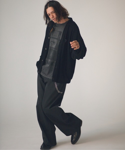 ADAM PATEK(アダムパテック)の「ADAMPATEK/washed cotton pile raw-edge cardigan/パイルカーディガン(カーディガン/ボレロ・メンズ・ブラック/アイボリー・2/1)」の10枚目の写真