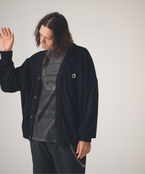 ADAM PATEK(アダムパテック)の「ADAMPATEK/washed cotton pile raw-edge cardigan/パイルカーディガン(カーディガン/ボレロ・メンズ・ブラック/アイボリー・2/1)」の13枚目の写真