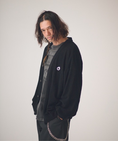 ADAM PATEK(アダムパテック)の「ADAMPATEK/washed cotton pile raw-edge cardigan/パイルカーディガン(カーディガン/ボレロ・メンズ・ブラック/アイボリー・2/1)」の16枚目の写真