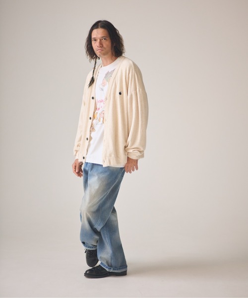 ADAM PATEK(アダムパテック)の「ADAMPATEK/washed cotton pile raw-edge cardigan/パイルカーディガン(カーディガン/ボレロ・メンズ・ブラック/アイボリー・2/1)」の4枚目の写真