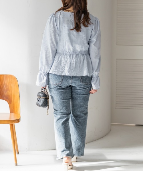 CLETTE(クレット)の「CLETTEオリジナルスクエアネックシャーリングブラウス(シャツ/ブラウス・レディース・ブラック/オフホワイト/ブルー・4L/3L/LL)」の12枚目の写真