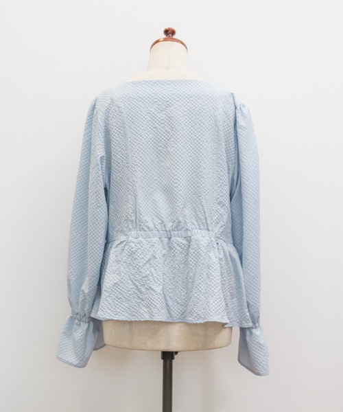 CLETTE(クレット)の「CLETTEオリジナルスクエアネックシャーリングブラウス(シャツ/ブラウス・レディース・ブラック/オフホワイト/ブルー・4L/3L/LL)」の15枚目の写真